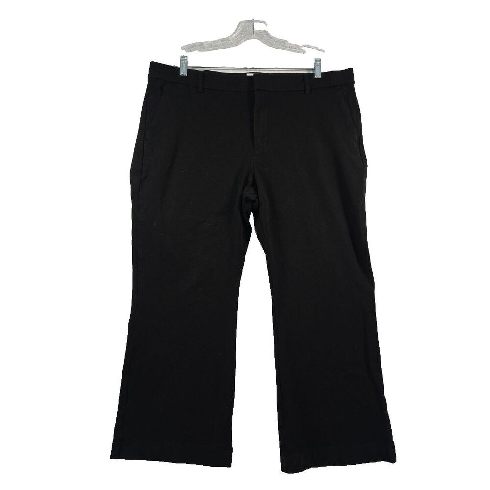 GAP Black Cropped Ankle Pants